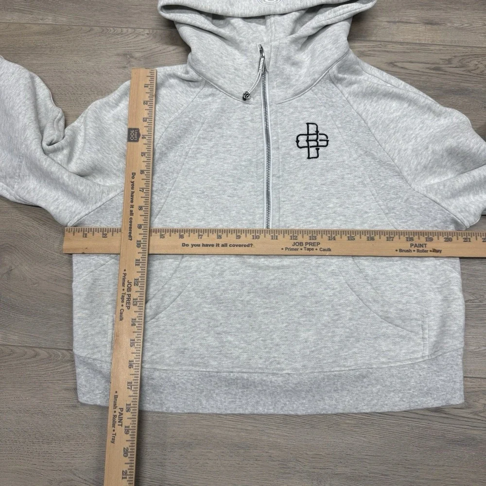 lululemon athletica this piece